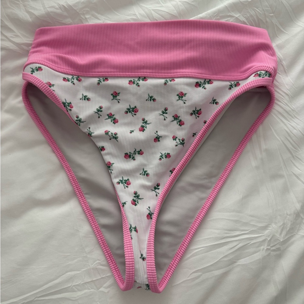 Beach riot Emmy bottoms